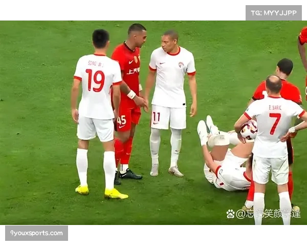 海港68%控球仅1射正暴露推进难题,维塔尔402米带球难解进攻便秘 海港68%控球仅1射正暴露推进难题,维塔尔402米带球难解进攻便秘