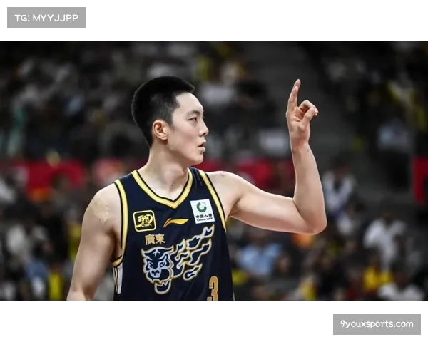 广东胡明轩无球切入角色 防守端回归更擅长位置提升战术效率